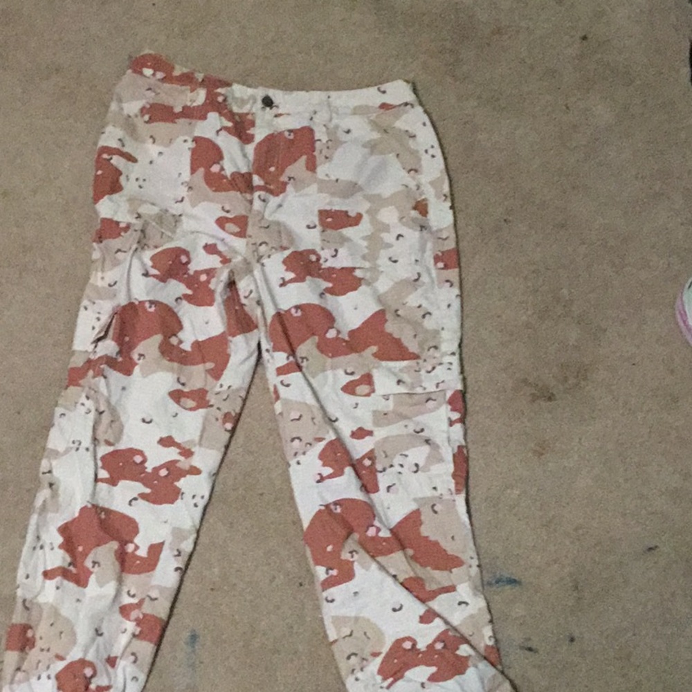 Camo pants